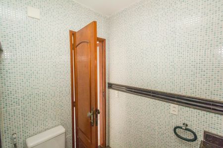 Apartamento para alugar com 127m², 2 quartos e sem vagaBanheiro