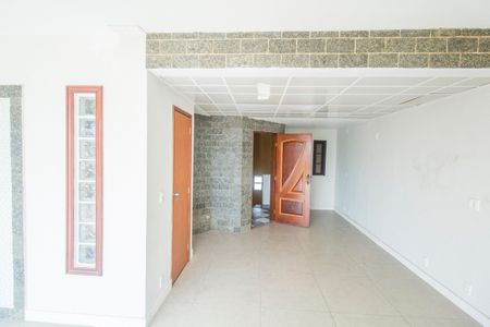 Sala de apartamento para alugar com 2 quartos, 127m² em Vila Valqueire, Rio de Janeiro