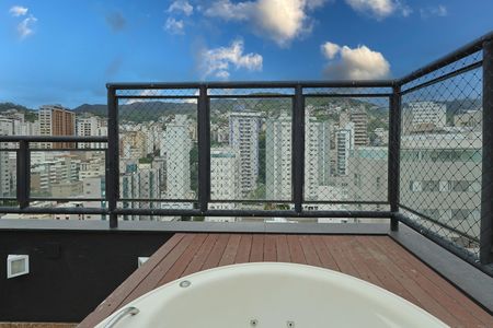 Apartamento para alugar com 186m², 3 quartos e 2 vagas Apartamento para alugar com 186m², 3 quartos e 2 vagasCobertura