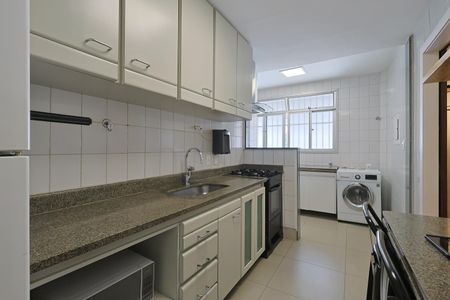 Apartamento para alugar com 186m², 3 quartos e 2 vagas Apartamento para alugar com 186m², 3 quartos e 2 vagasCozinha
