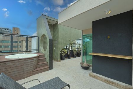 Apartamento para alugar com 186m², 3 quartos e 2 vagas Apartamento para alugar com 186m², 3 quartos e 2 vagasCobertura