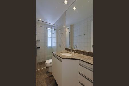 Apartamento para alugar com 186m², 3 quartos e 2 vagas Apartamento para alugar com 186m², 3 quartos e 2 vagasBanheiro