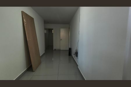 Sala de apartamento para alugar com 1 quarto, 70m² em Recreio dos Bandeirantes, Rio de Janeiro
