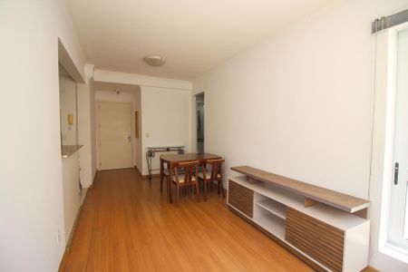 Sala de apartamento à venda com 2 quartos, 61m² em Azenha, Porto Alegre