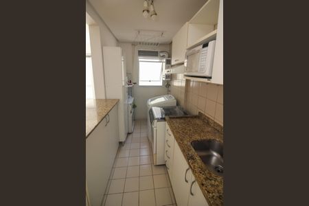Apartamento à venda com 61m², 2 quartos e 1 vagaCozinha e Área de Serviço
