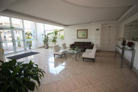 Apartamento à venda com 61m², 2 quartos e 1 vagaHall de entrada