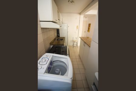 Apartamento à venda com 61m², 2 quartos e 1 vagaCozinha e Área de Serviço