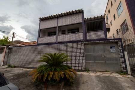 Casa para alugar com 242m², 4 quartos e 3 vagasFachada