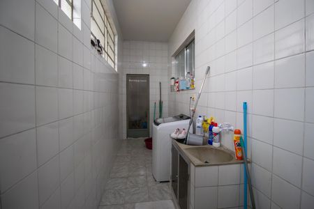 Casa para alugar com 242m², 4 quartos e 3 vagasÁrea de Serviço