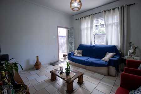 Casa para alugar com 242m², 4 quartos e 3 vagasSala