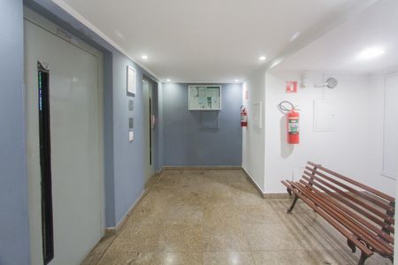 Apartamento para alugar com 67m², 2 quartos e 1 vaga