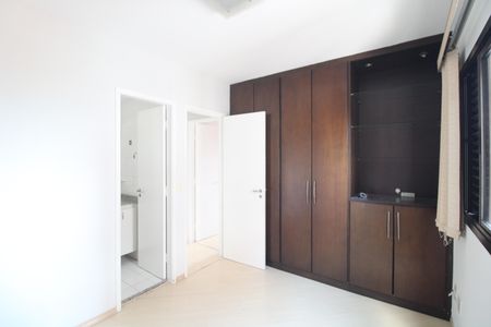 Apartamento à venda com 70m², 3 quartos e 1 vagaSuíte