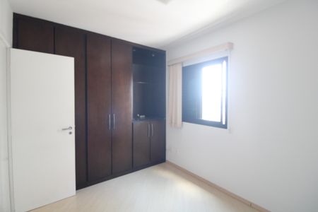 Apartamento à venda com 70m², 3 quartos e 1 vagaSuíte