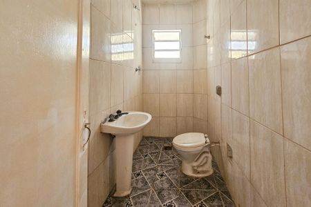 banheiro  de apartamento para alugar com 1 quarto, 70m² em Jardim Sao Miguel, Guarujá