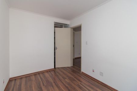 Quarto de apartamento para alugar com 1 quarto, 50m² em Azenha, Porto Alegre