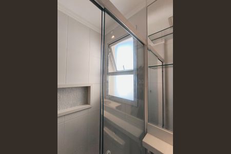 Apartamento à venda com 166m², 3 quartos e 3 vagasBanheiro da Suíte 2