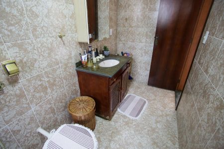 Casa à venda com 440m², 6 quartos e 4 vagasBanheiro do Quarto Suíte 1