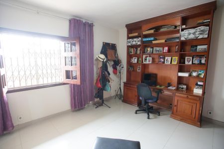 Casa à venda com 440m², 6 quartos e 4 vagasQuarto 3