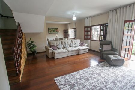 Sala de Estar de casa à venda com 6 quartos, 440m² em Taquara, Rio de Janeiro