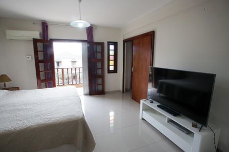 Casa à venda com 440m², 6 quartos e 4 vagasQuarto Suíte 1