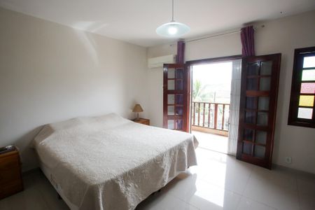 Casa à venda com 440m², 6 quartos e 4 vagasQuarto Suíte 1