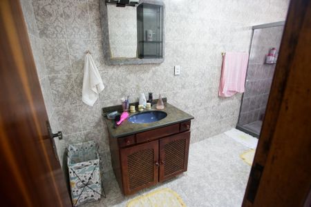 Casa à venda com 440m², 6 quartos e 4 vagasBanheiro do Quarto Suíte 2