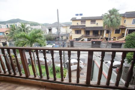 Casa à venda com 440m², 6 quartos e 4 vagasVaranda do Quarto Suíte 2