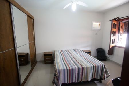 Casa à venda com 440m², 6 quartos e 4 vagasQuarto 4