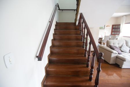 Escada de casa à venda com 6 quartos, 440m² em Taquara, Rio de Janeiro