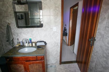 Casa à venda com 440m², 6 quartos e 4 vagasBanheiro Social