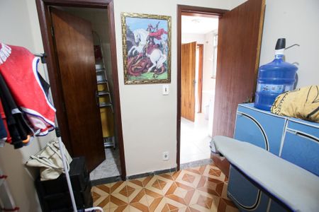 Casa à venda com 440m², 6 quartos e 4 vagasQuarto de Serviço