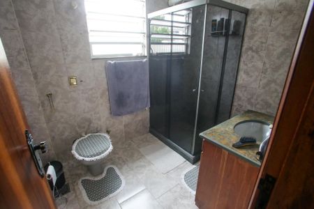 Casa à venda com 440m², 6 quartos e 4 vagasBanheiro Social