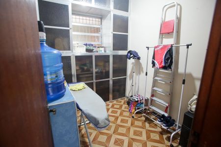 Casa à venda com 440m², 6 quartos e 4 vagasQuarto de Serviço