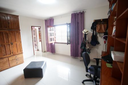 Casa à venda com 440m², 6 quartos e 4 vagasQuarto 3