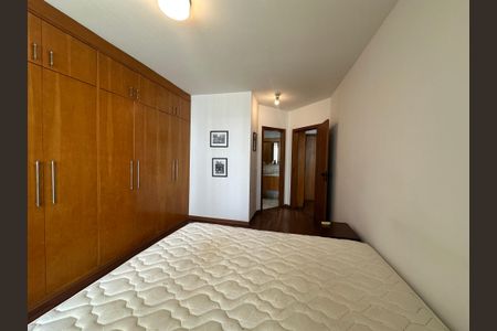 Apartamento para alugar com 57m², 1 quarto e 1 vagaQuarto