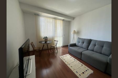 Sala de apartamento para alugar com 1 quarto, 57m² em Alphaville, Barueri