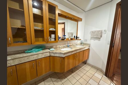 Apartamento para alugar com 57m², 1 quarto e 1 vagaBanheiro