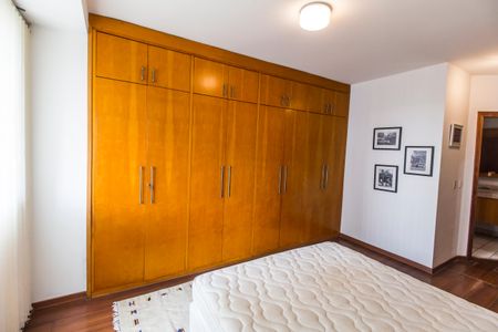 Apartamento à venda com 57m², 1 quarto e 1 vagaSuíte