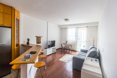 Sala  de apartamento para alugar com 2 quartos, 57m² em Alphaville, Barueri