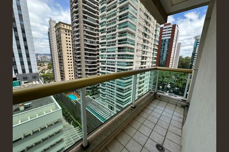 Apartamento para alugar com 57m², 1 quarto e 1 vagaVaranda