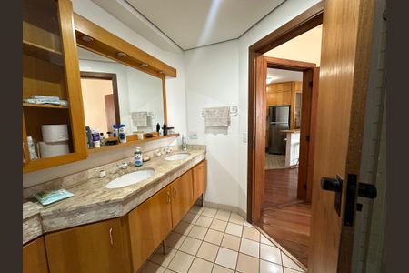 Apartamento para alugar com 57m², 1 quarto e 1 vagaBanheiro