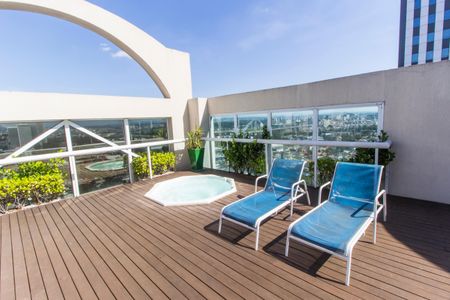 Apartamento à venda com 57m², 1 quarto e 1 vagaPiscina