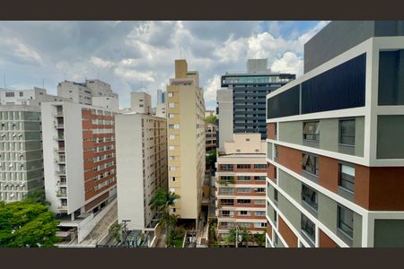 Varanda de kitnet/studio para alugar com 1 quarto, 20m² em Pinheiros, São Paulo