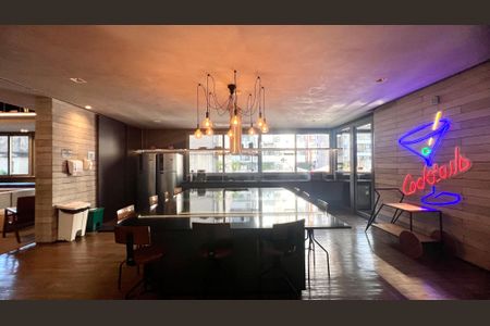 Studio para alugar com 20m², 1 quarto e sem vaga Studio para alugar com 20m², 1 quarto e sem vagaSalão de Festas