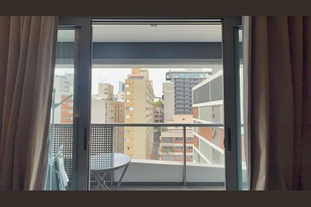 Studio para alugar com 20m², 1 quarto e sem vaga Studio para alugar com 20m², 1 quarto e sem vagaVaranda