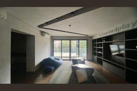 Studio para alugar com 20m², 1 quarto e sem vaga Studio para alugar com 20m², 1 quarto e sem vagaSala de TV