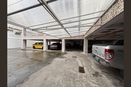 Apartamento à venda com 140m², 2 quartos e 1 vaga