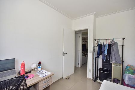 Apartamento à venda com 74m², 2 quartos e 2 vagasQuarto