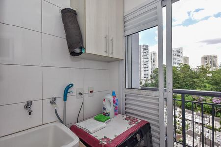 Apartamento à venda com 74m², 2 quartos e 2 vagasÁrea de Serviço 