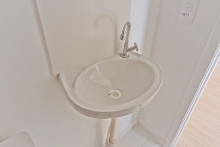 Apartamento para alugar com 28m², 2 quartos e sem vaga Apartamento para alugar com 28m², 2 quartos e sem vagaBanheiro